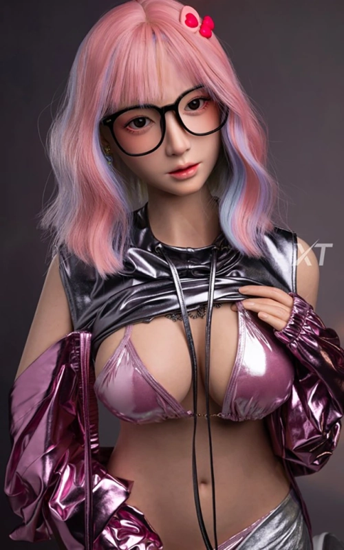 Meng Ling, alegre e inocente • SiliconGirls