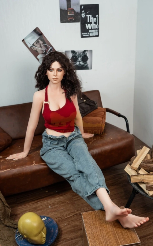 Fiora, lasciva y rebelde • SiliconGirls