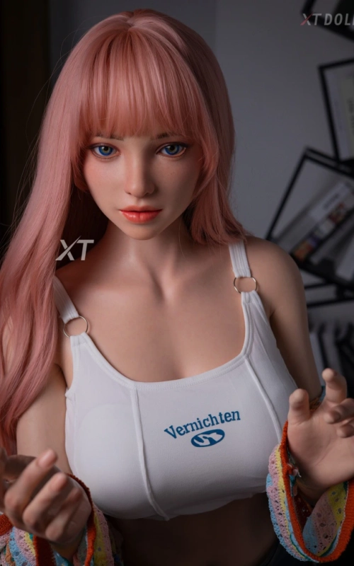Sophia Vegara, joven y LEAL • SiliconGirls
