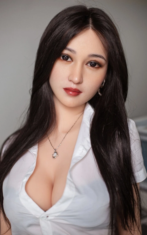 Aya, a secretaria quente • SiliconGirls