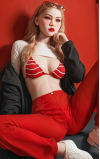 Stevie, una modelo muy fogosa • SiliconGirls