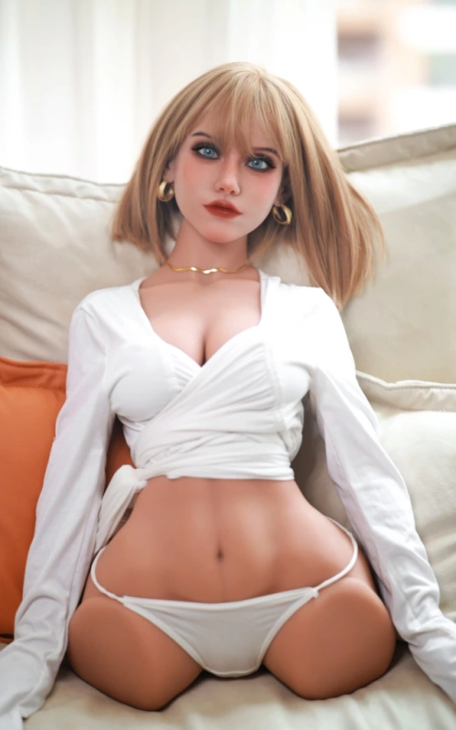 Berenice, tu pequeño placer • SiliconGirls