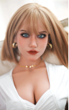 Berenice, tu pequeño placer • SiliconGirls