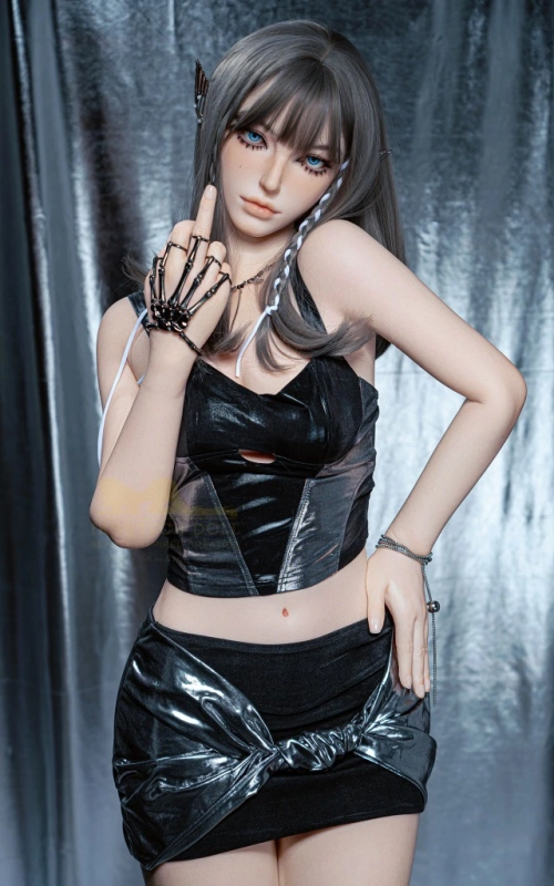 Tiye, descarada pero leal • SiliconGirls