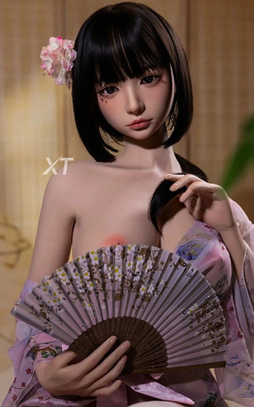 Yuyi Liu, alegre e inocente • SiliconGirls