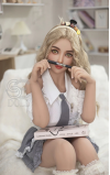 Mikie, inocente e juvenil • SiliconGirls