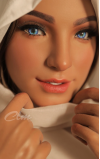 Mouna, sua flor do deserto • SiliconGirls