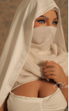 Mouna, sua flor do deserto • SiliconGirls