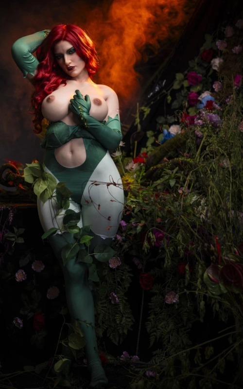 Poison Ivy, sua femme fatale da DC • SiliconGirls