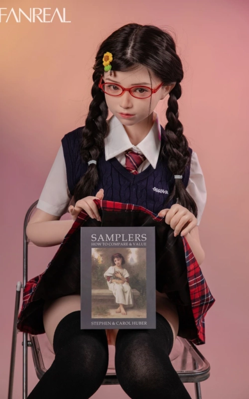 Tomomi, sua doce companhia • SiliconGirls