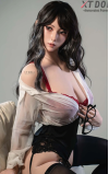 Lucy, sua namorada exuberante e leal • SiliconGirls