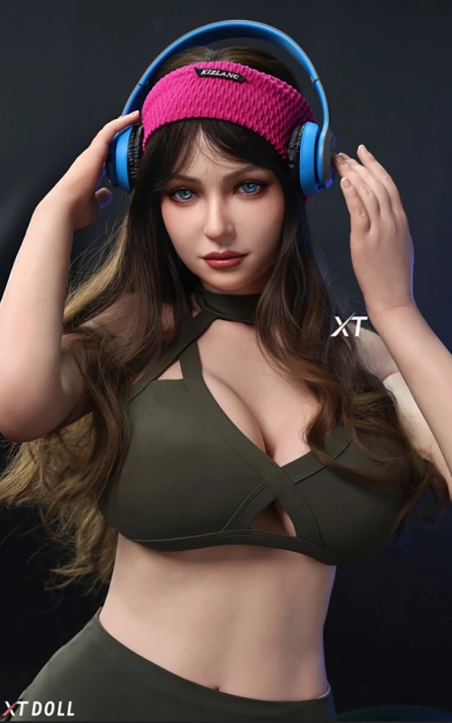 Nelia, tu deliciosa gordibuena • SiliconGirls