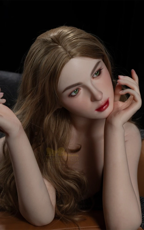 Fenne, tu dulce amante• SiliconGirls
