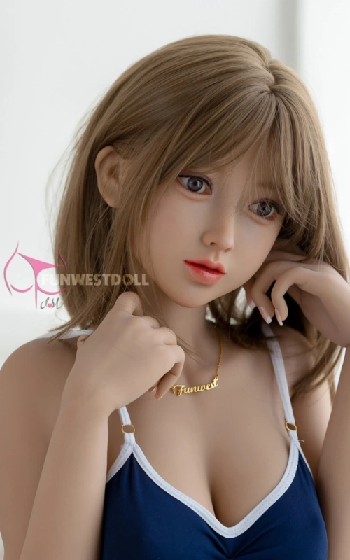 Amina, la chiquilla inocente • SiliconGirls