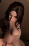 Torso Carla, uma latina de curvas suculentas • SiliconGirls