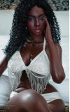 Meryem, toda una belleza color cacao • SiliconGirls
