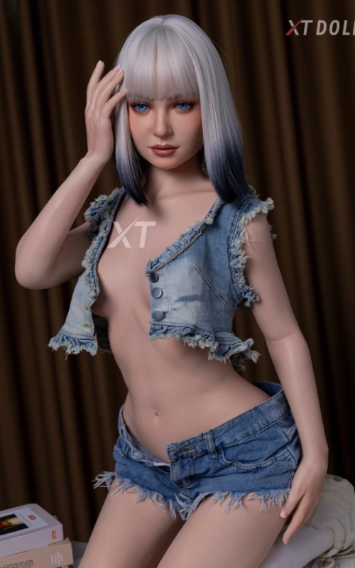 Nicole Boost, beleza escultural • SiliconGirls