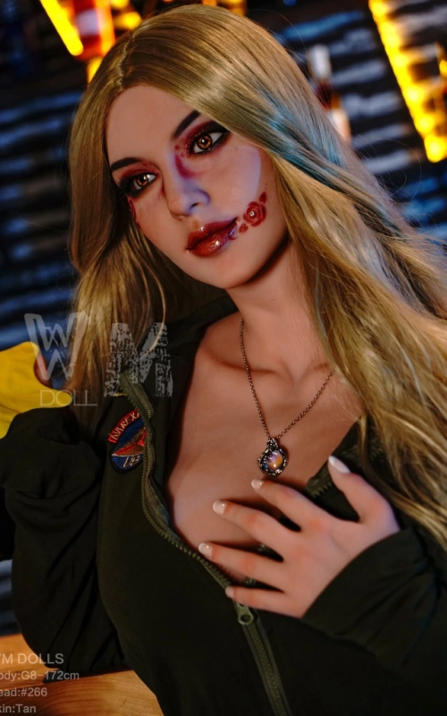 Yulie, a caçadora de fantasmas • SiliconGirls