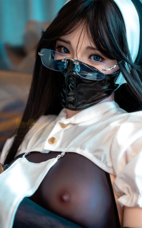 Keiko, la monja exorcista• SiliconGirls