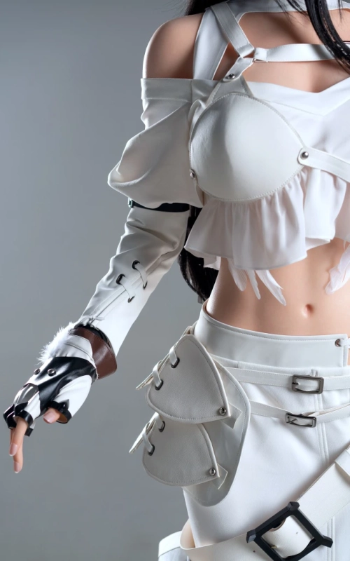 Tifa, tu ángel de batalla • SiliconGirls