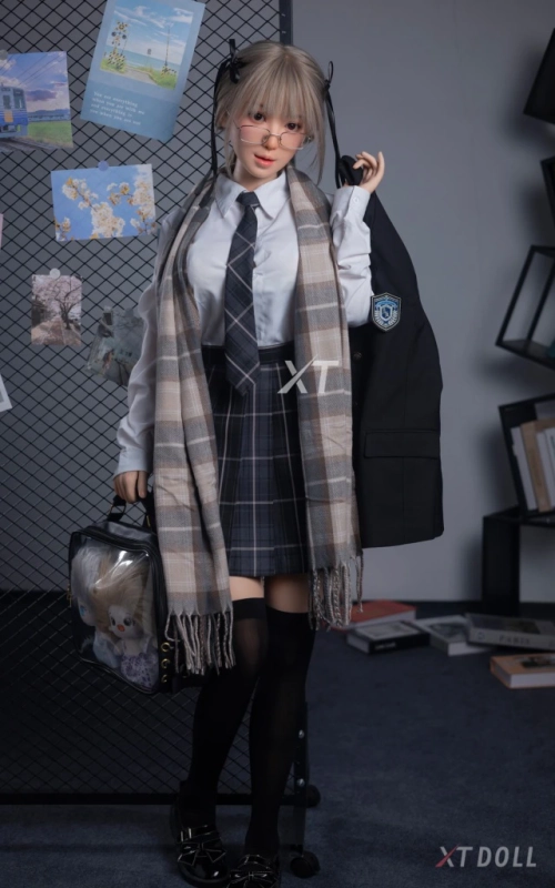 Yuuki Grace, alegre e inocente • SiliconGirls