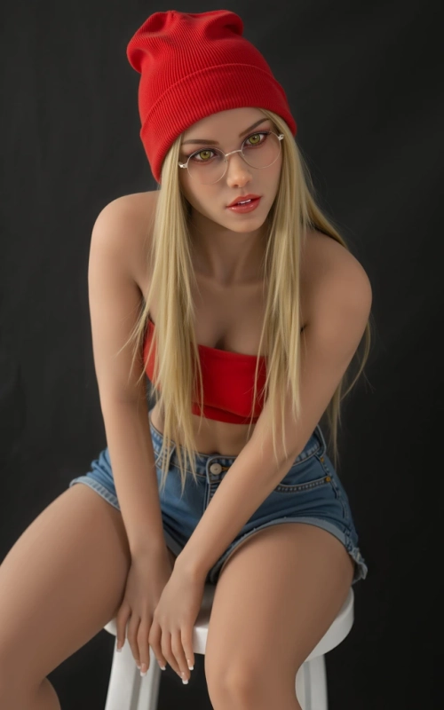 Polina, sua beleza eslava muito dedicada • SiliconGirls