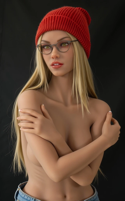 Polina, sua beleza eslava muito dedicada • SiliconGirls