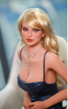 Natasha, una rubia muy consentida • SiliconGirls