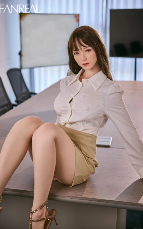 Xueli, viciosa e decidida • SiliconGirls