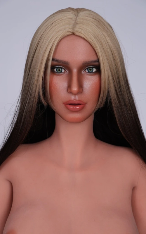 Clementine, sua acompanhante para o Ano Novo • SiliconGirls