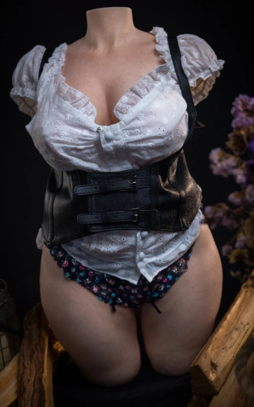 Torso Olivia da LoveNestle • SiliconGirls