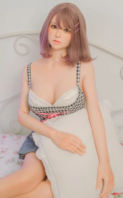 Hybrangea, una joven dulce y picante • SiliconGirls