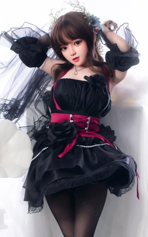 Serallia, tu dulce y tierna novia • SiliconGirls
