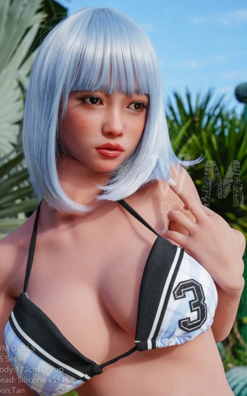 Reiko, una asiática muy ardiente • SiliconGirls