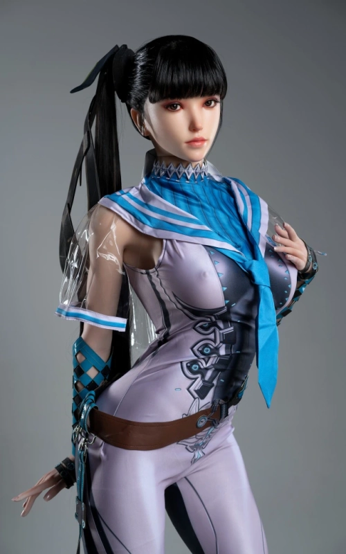 Eve, la soldado estelar • SiliconGirls