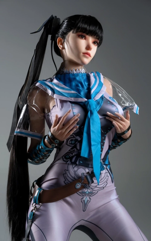 Eve, la soldado estelar • SiliconGirls