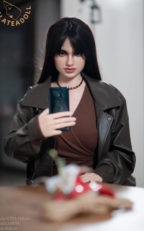 Erisu, atraente e selvagem • SiliconGirls
