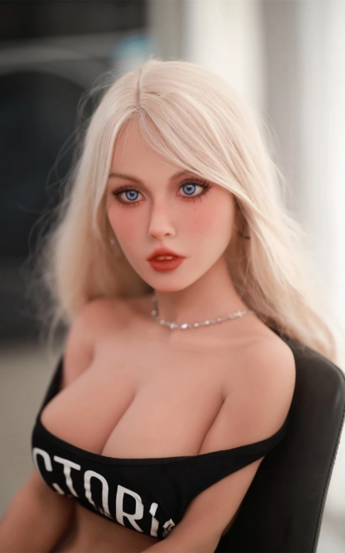 Torso Ermi, tu pequeño placer • SiliconGirls