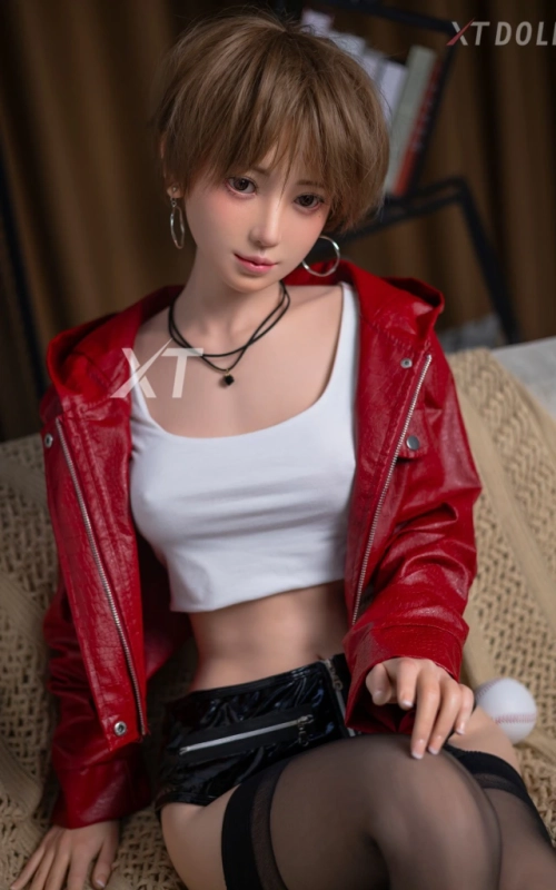 Akiko Grace, alegre e inocente • SiliconGirls