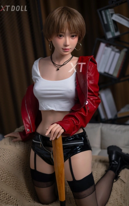 Akiko Grace, alegre e inocente • SiliconGirls