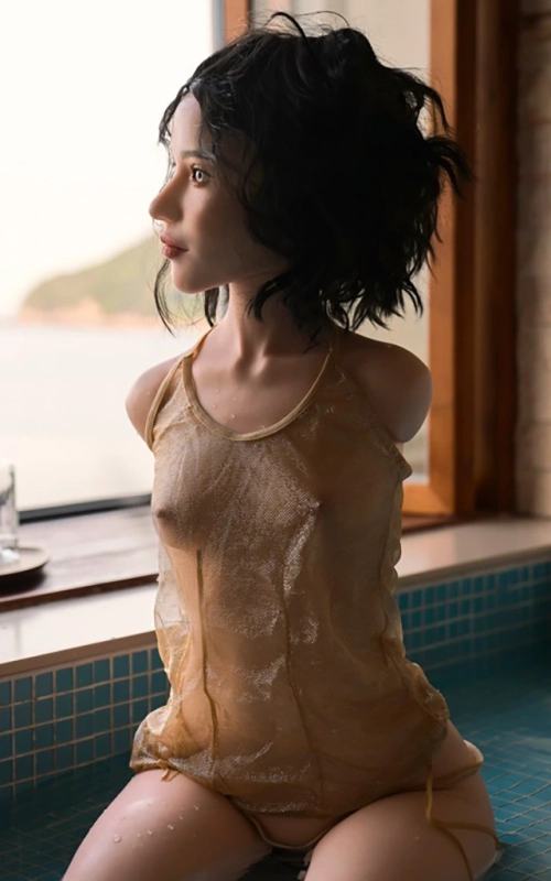 Torso Tash, doce e inocente • SiliconGirls