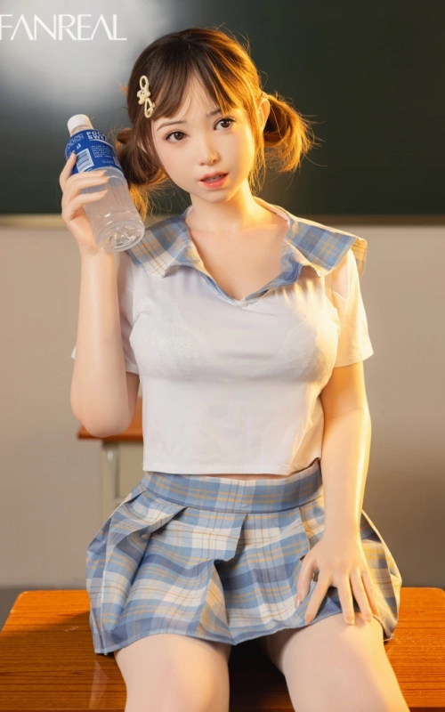 Momoka, sua pequena flor de lótus • SiliconGirls