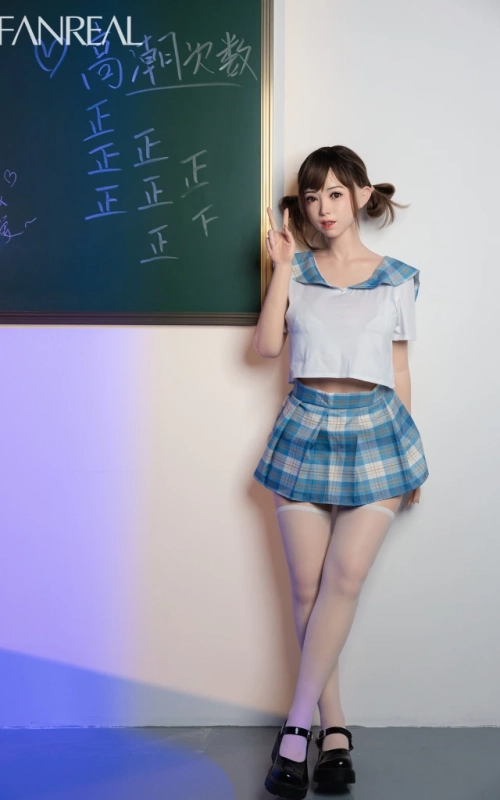 Momoka, sua pequena flor de lótus • SiliconGirls