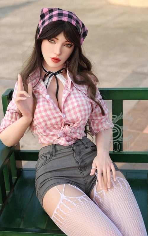 Sylvie, tu alegría y placer • SiliconGirls