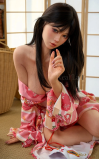 Kagura, sacerdotisa divina • SiliconGirls