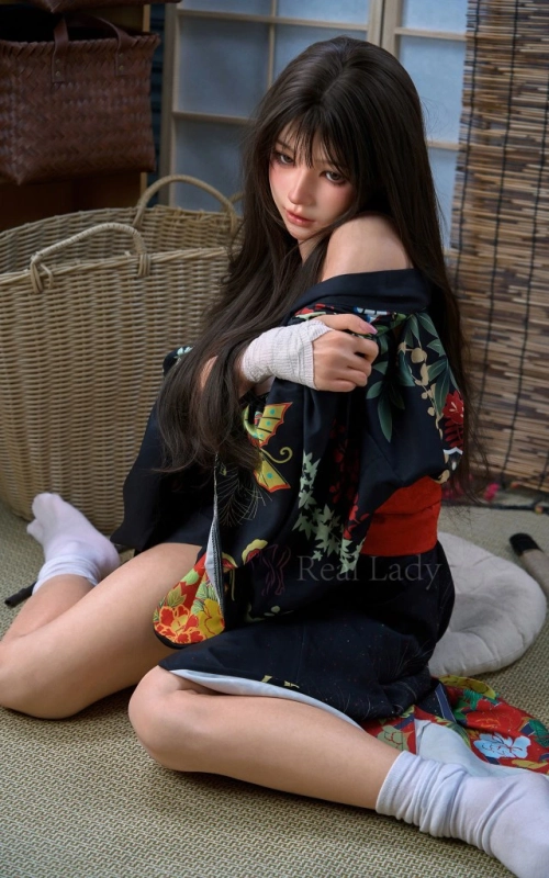 Hina, herdeira perigosa • SiliconGirls