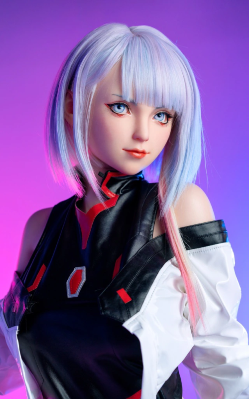 Cyberpunk Lucy, disposta a entrar em ação Cyberpunk Lucy, disposta a entrar em ação