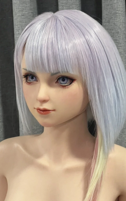 Cyberpunk Lucy, pronta para entrar em ação • SiliconGirls