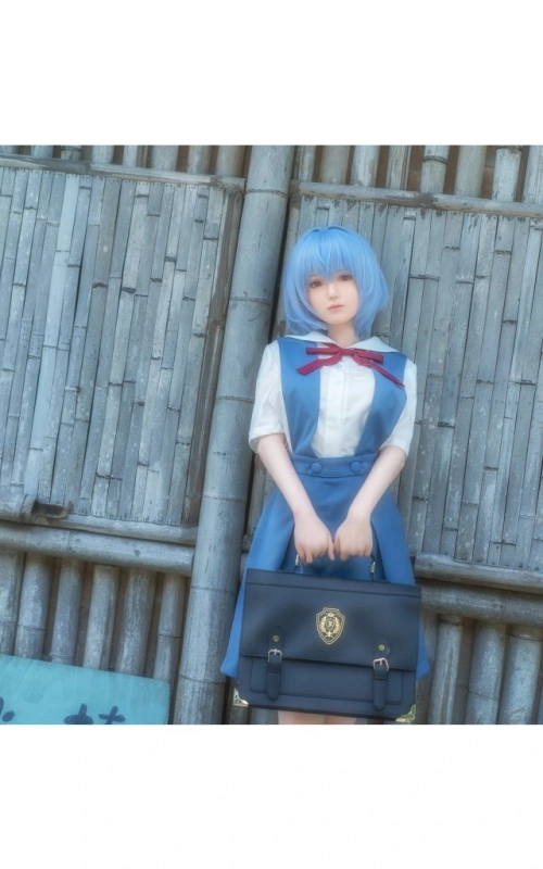 Rei Ayanami, dispuesta a entrar en acción • SiliconGirls