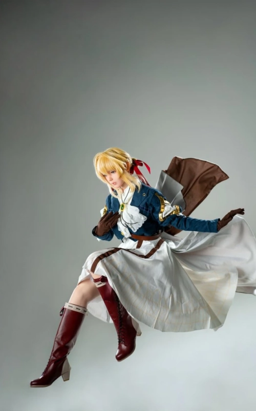 Conecta con la emoción de Violet Evergarden • SiliconGirls